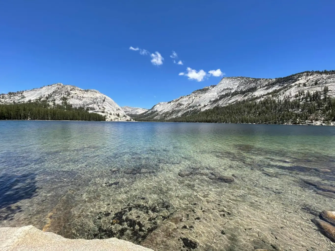Tenya Lake - Yosemite National Park
